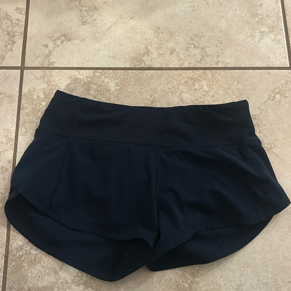 Lululemon Speed Up LR Short 2.5” *Lined in True Navy Size 0